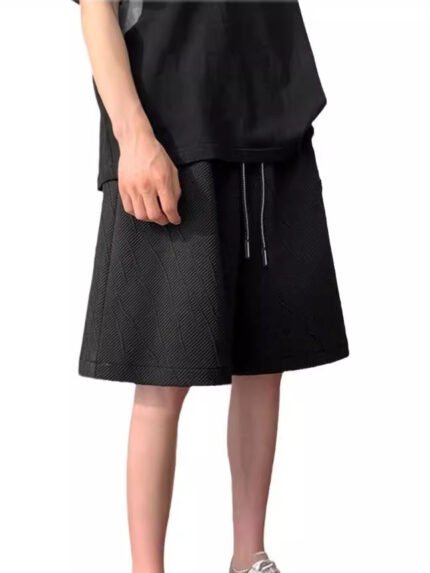 High-End Textured Casual Shorts: Trendy Brand, Niche Knee-Length Style, Versatile for INS Hong Kong Fashion
